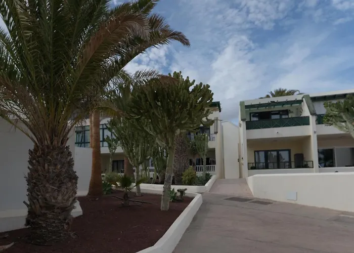 Suri Costa Teguise
